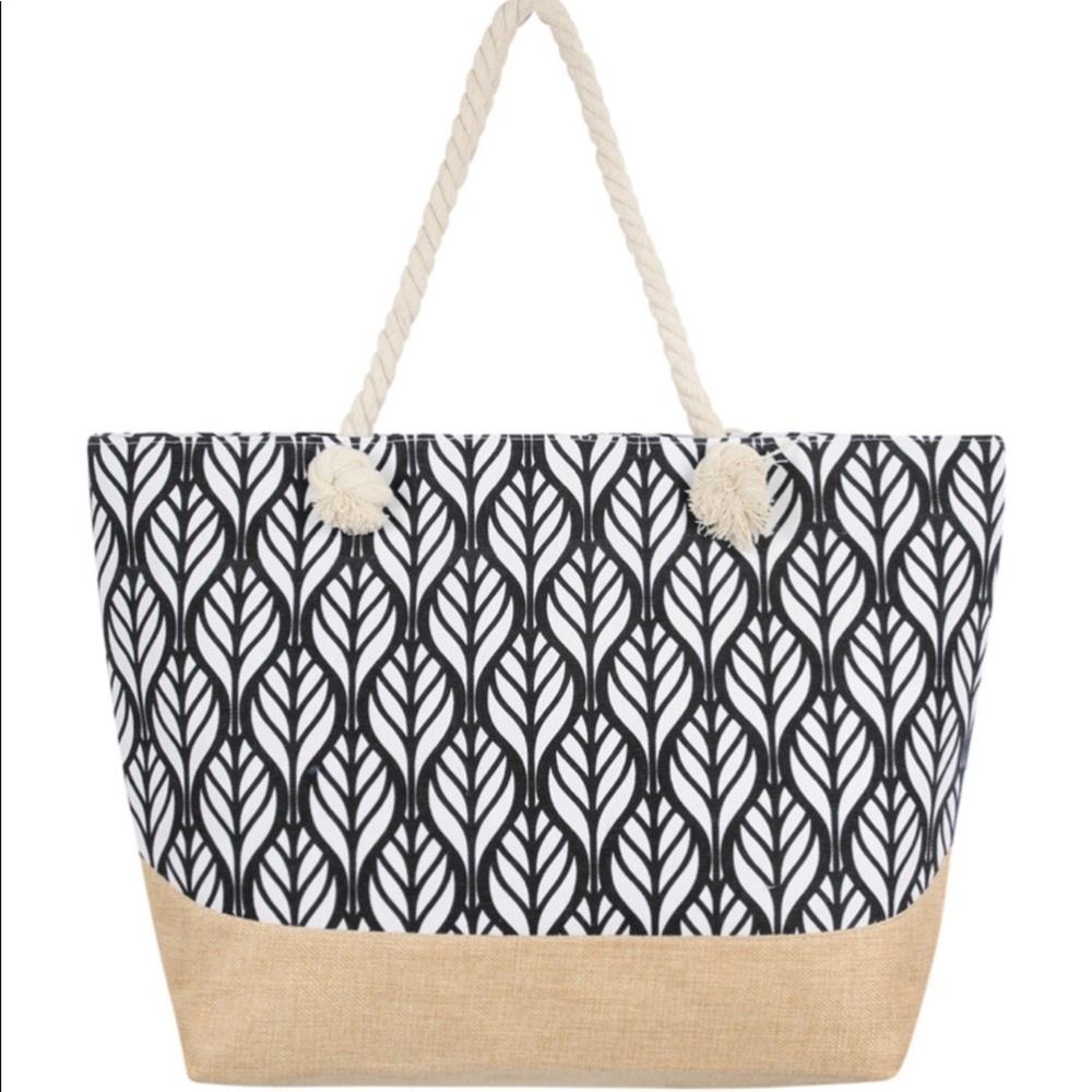 Black Leaf Symmetry Pattern Tote Bag